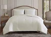 Highclere Castle Newbury Damask 3 piece Comforter + Sham Set