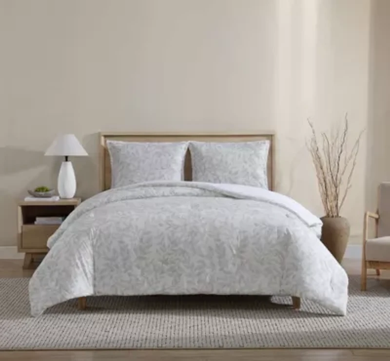 Stearns & Foster Trailing Vines 3 piece Comforter + Sham Set