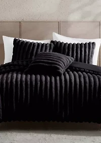 Riverbrook Home Everett Collection