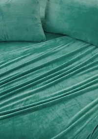 Ultra Soft Velvet Plush Solid Sheet Set