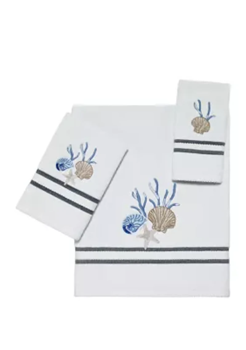 27 in x 50 in Blue Lagoon Bath Towel