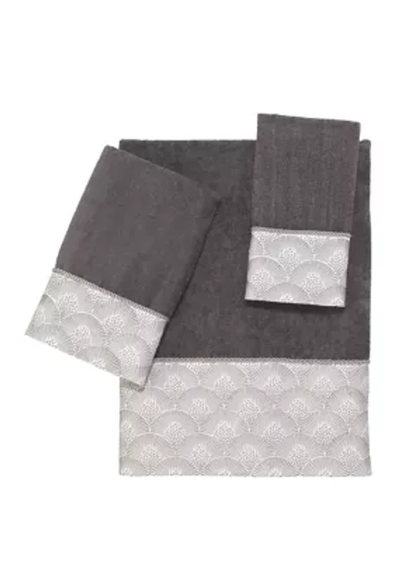 Deco Shell Bath Towel