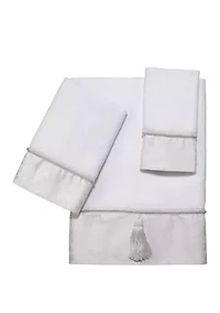 Manor Hill Bath Towel