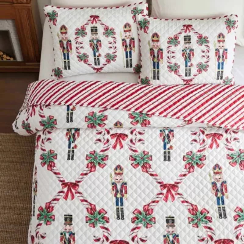 Nutcracker Full/Queen Quilt Set