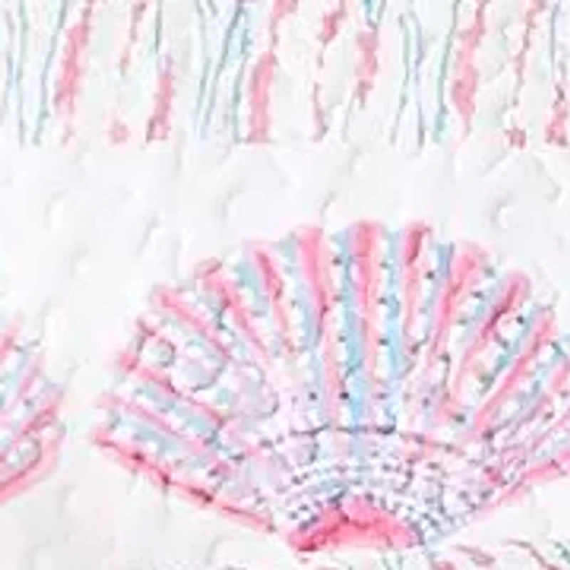 Scallop Shell Reversible Quilt Set