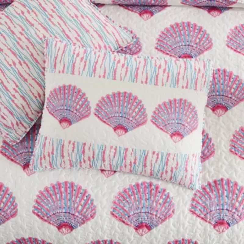 Scallop Shell Reversible Quilt Set