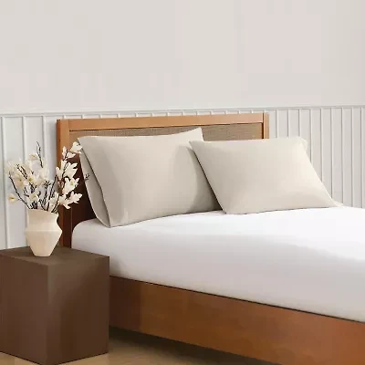 Truly Soft Green Solid White Standard Pillowcase Pair