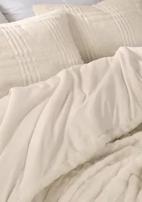 Brooklyn Loom Carved Faux Fur