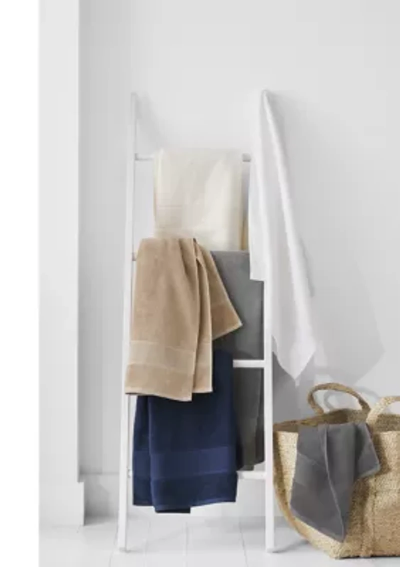 Sanders Antimicrobial Bath Towel Collection