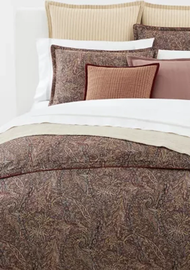 Hallie Comforter Set