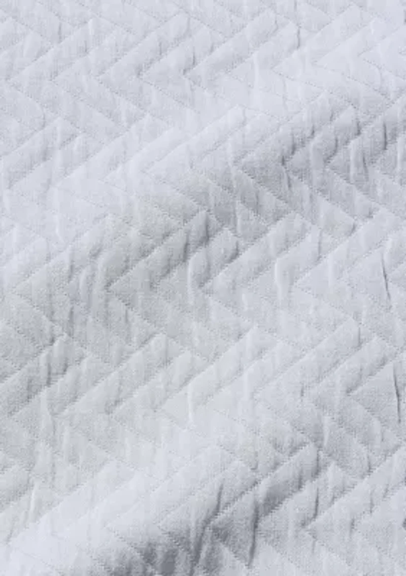Kaia Matelassé Coverlet