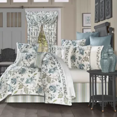 ROSANNA QUEEN 4PC. COMFORTER SET