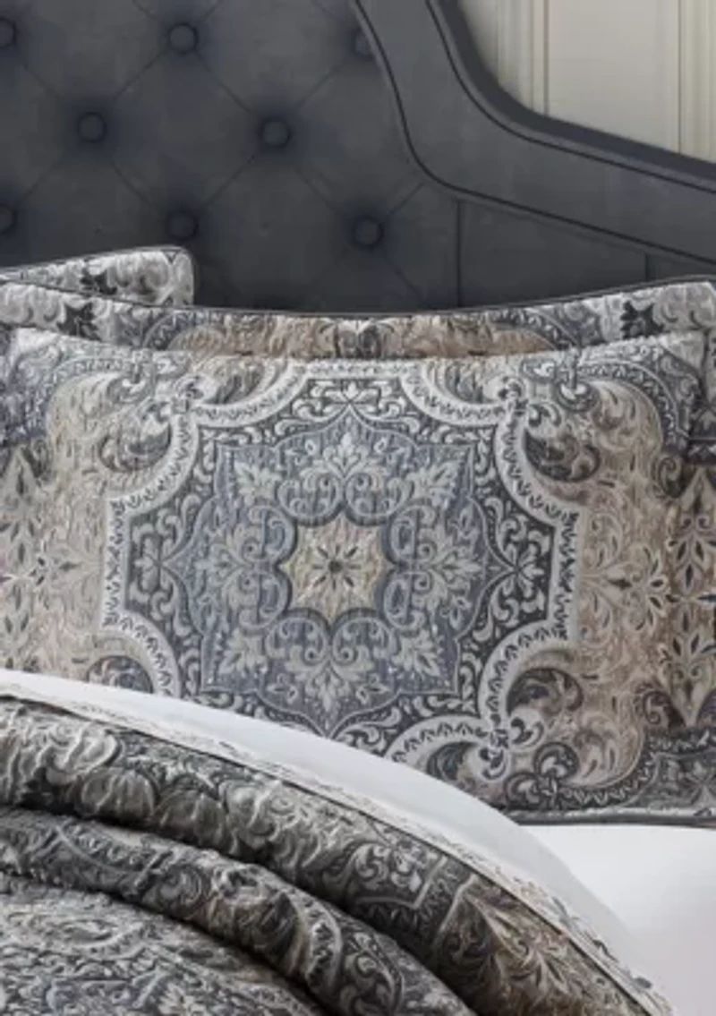 Legend 4pc. Comforter Set