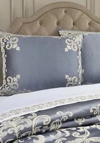 Dicaprio 4pc. Comforter Set