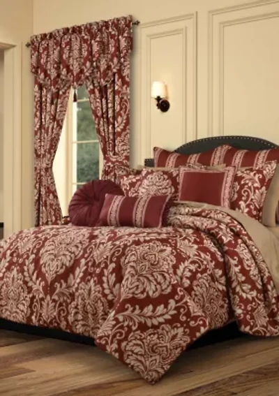 Lazia 3pc. Comforter Set
