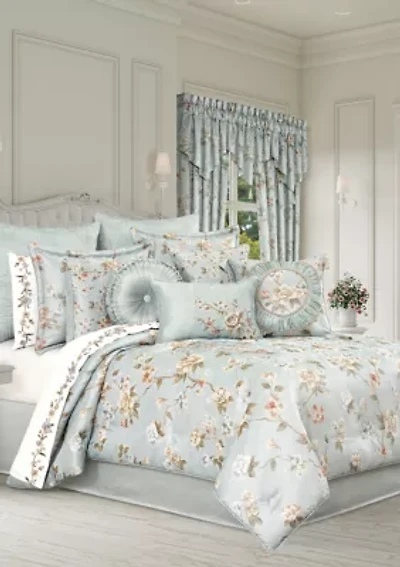 Prestige 4 Piece Comforter Set