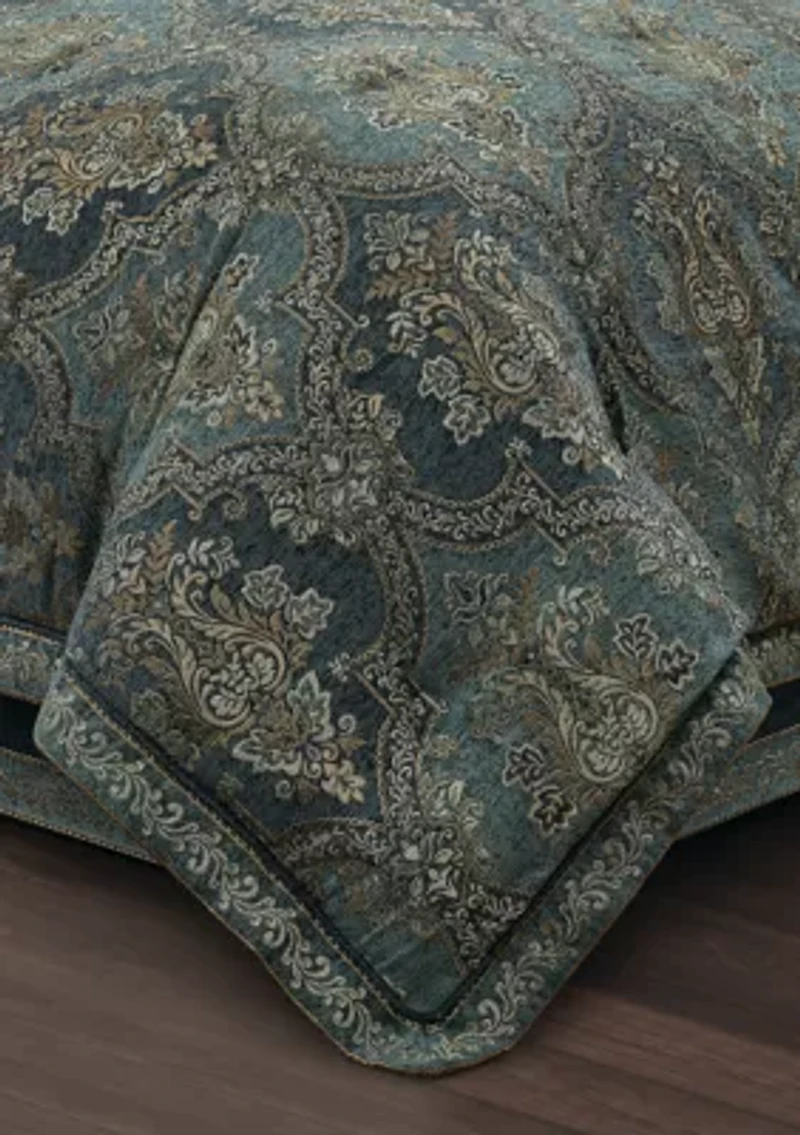 Nancy 4 Piece Comforter Set