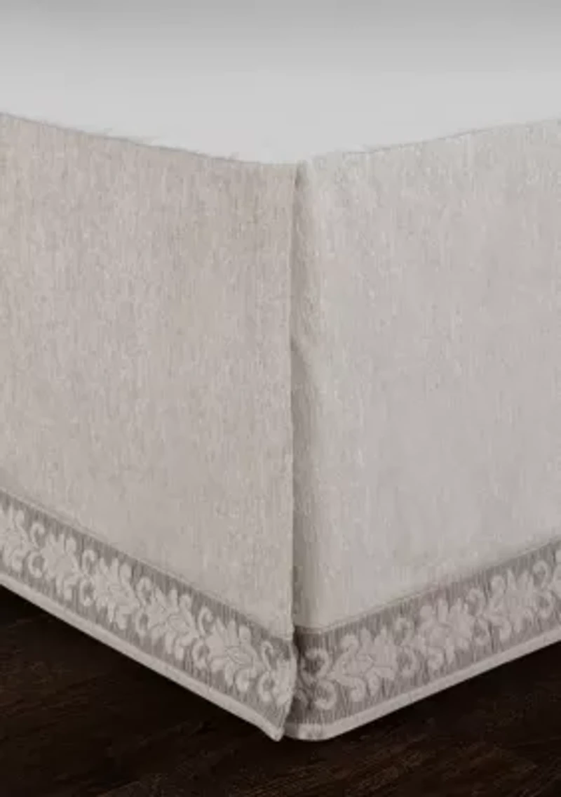 Queensbury 4pc. Comforter Set