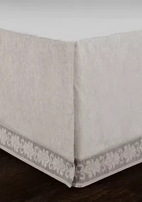 Queensbury 4pc. Comforter Set