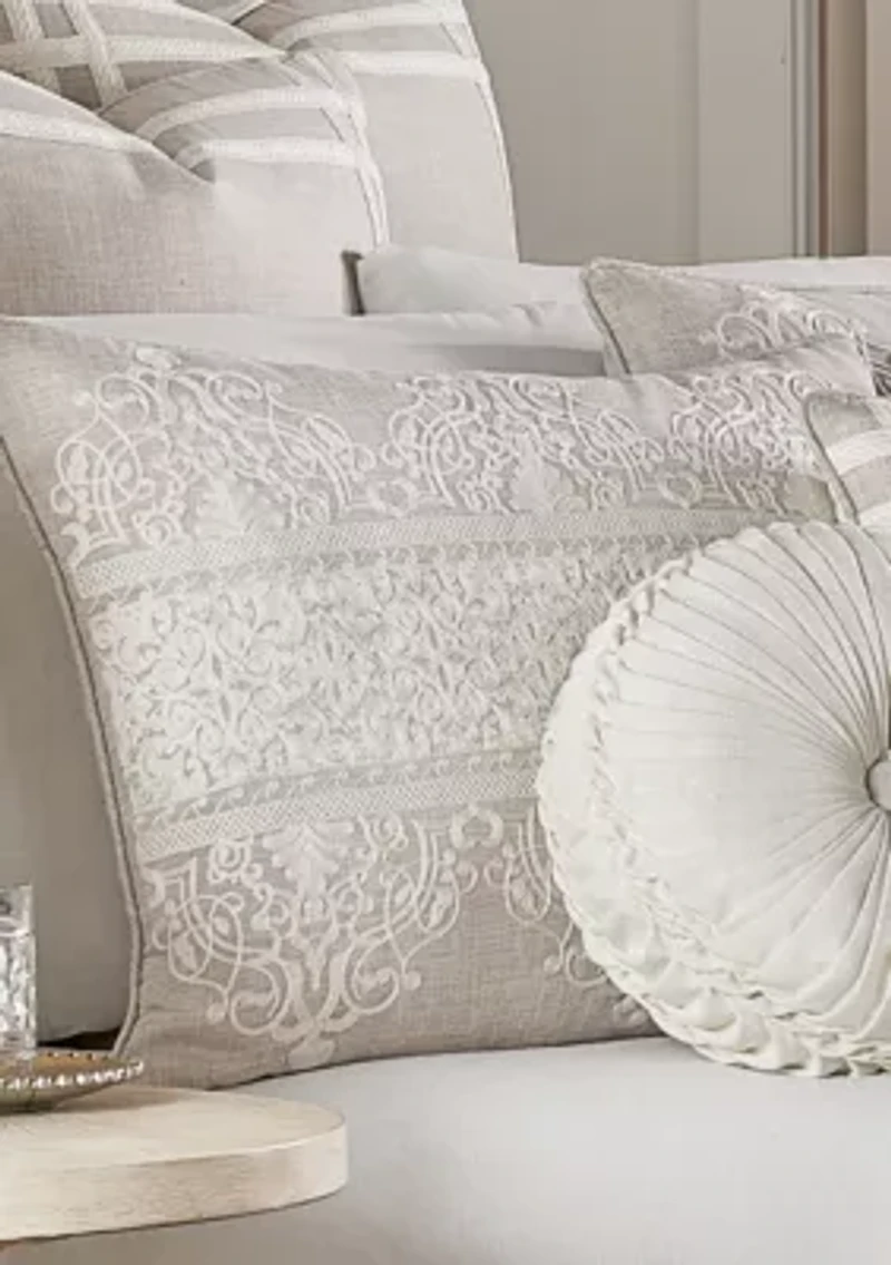 Lauralynn 4pc. Comforter Set