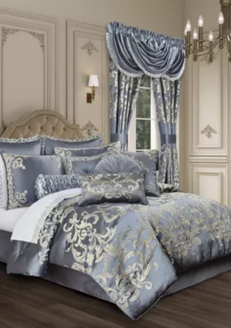 Dicaprio Boudoir Decorative Throw Pillow