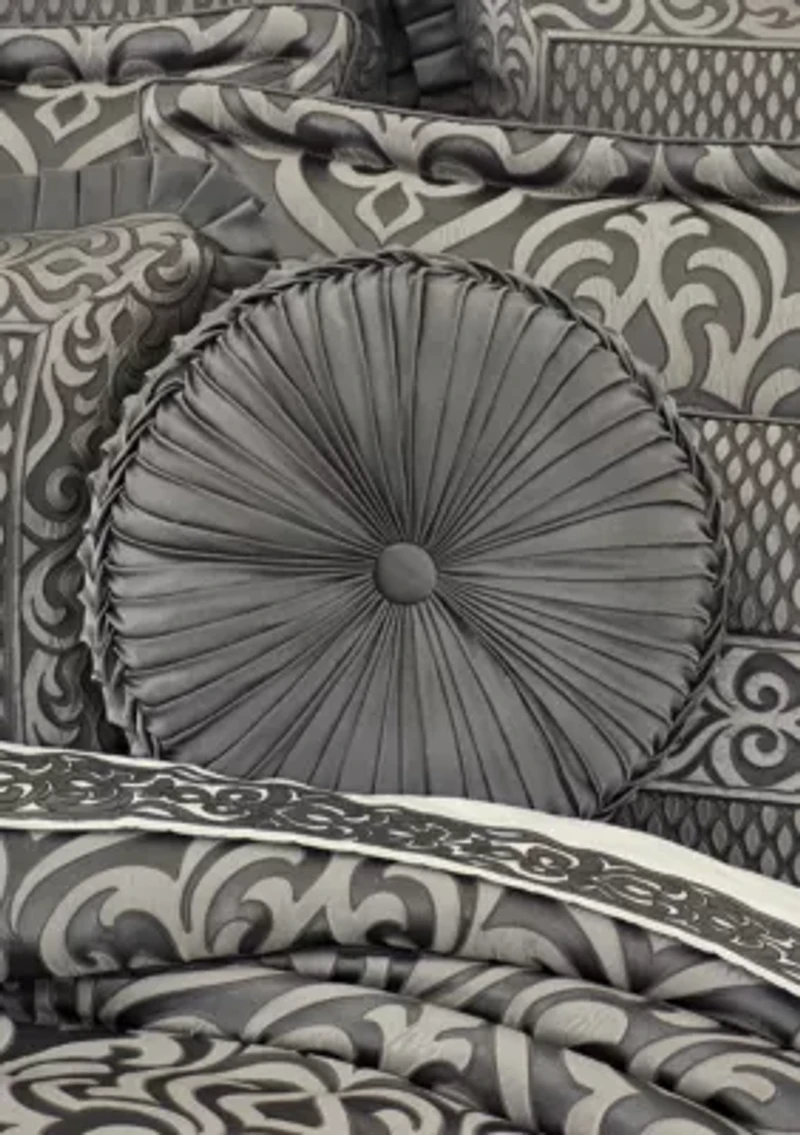 Bolero Tufted Round Decorative Throw Pillow