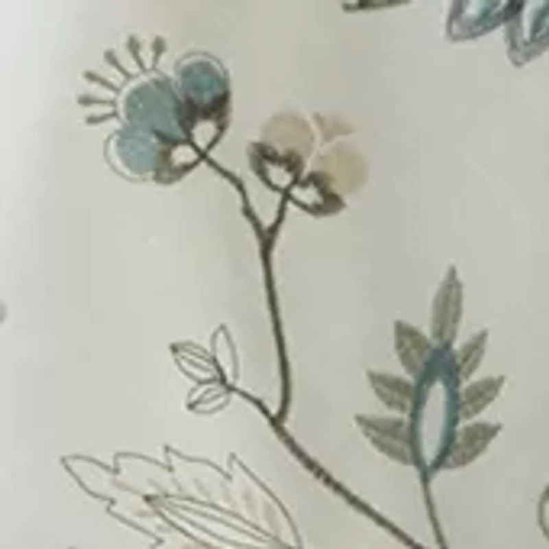 Blossom Queen Comforter Set