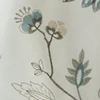 Blossom Queen Comforter Set