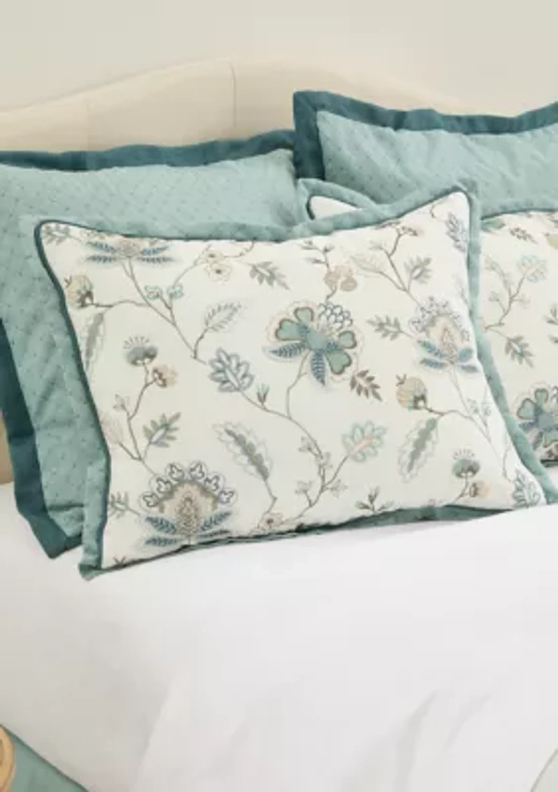 Blossom Queen Comforter Set