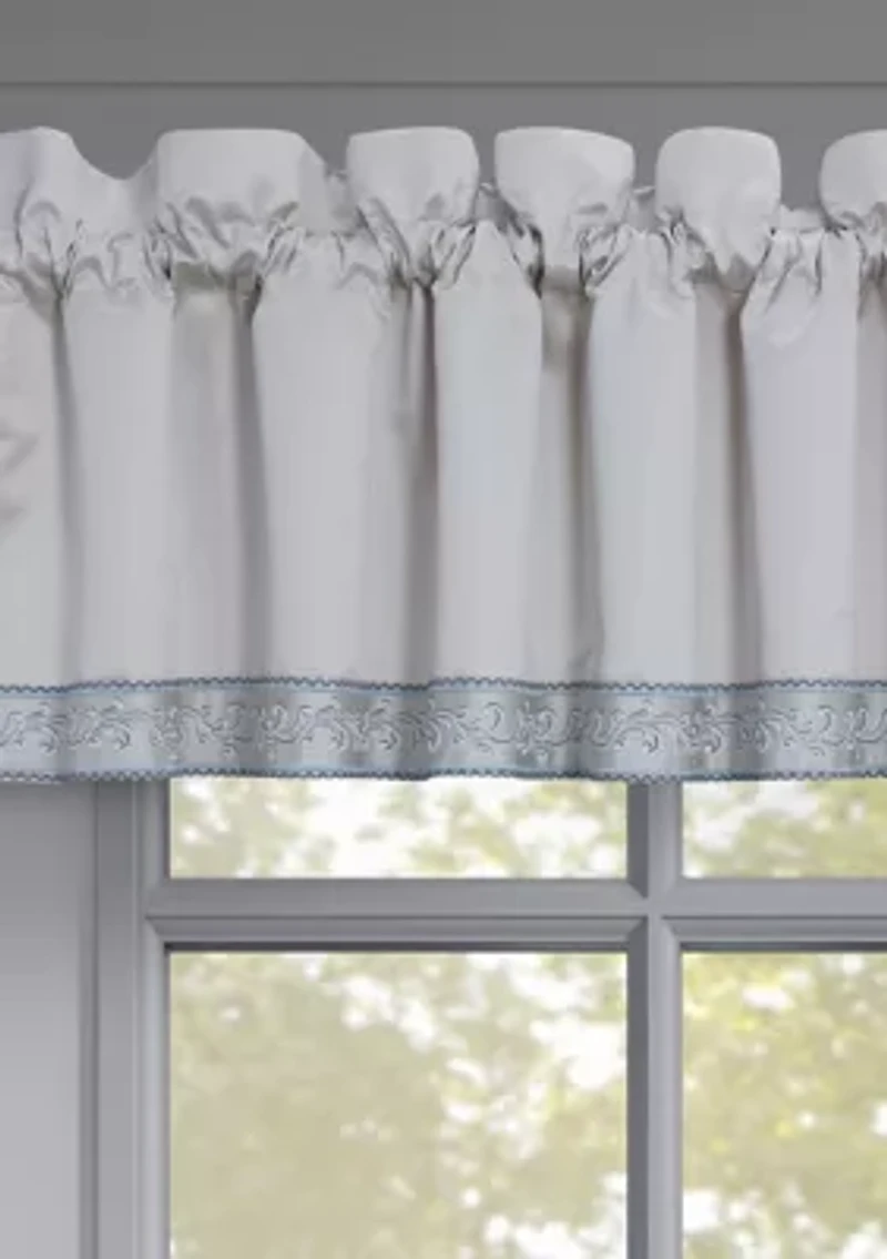 Boulevard Window Straight Valance