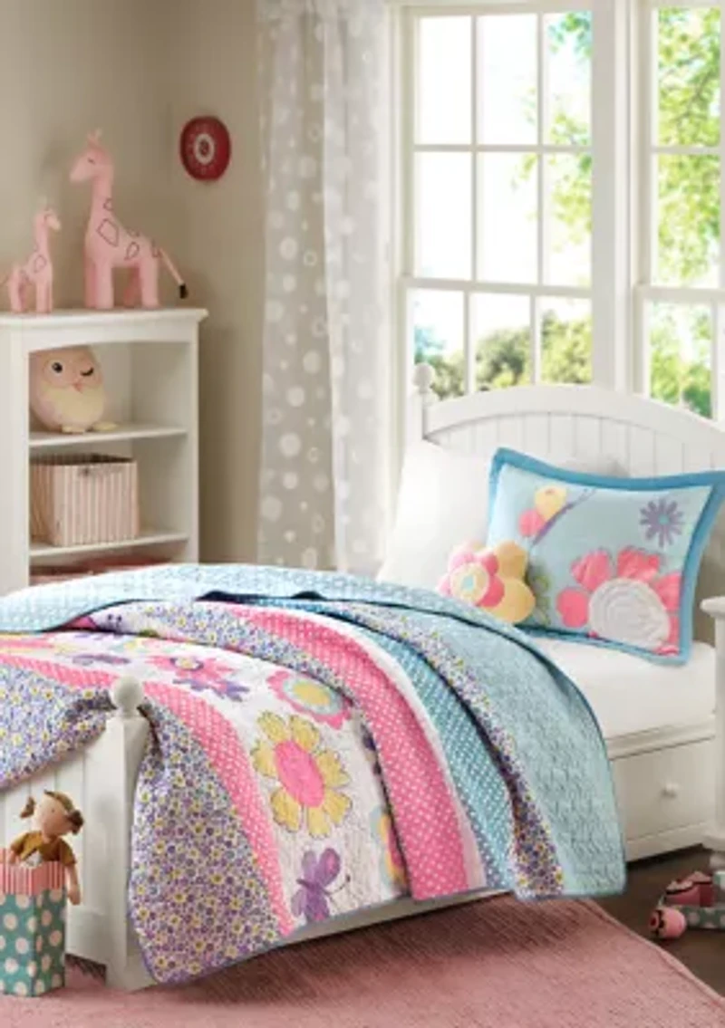 Crazy Daisy Reversible Coverlet Set