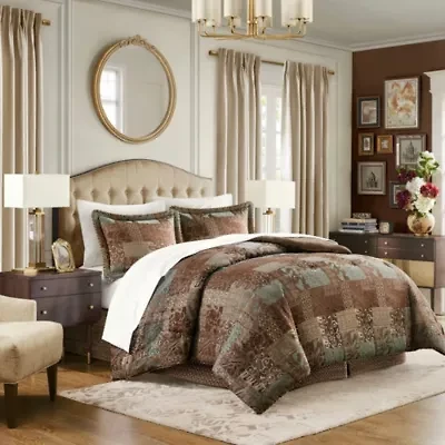 Galleria 4 Piece Comforter Set