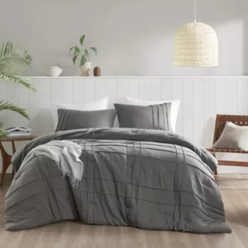 Porter Soft Washed Pleated Comforter Set