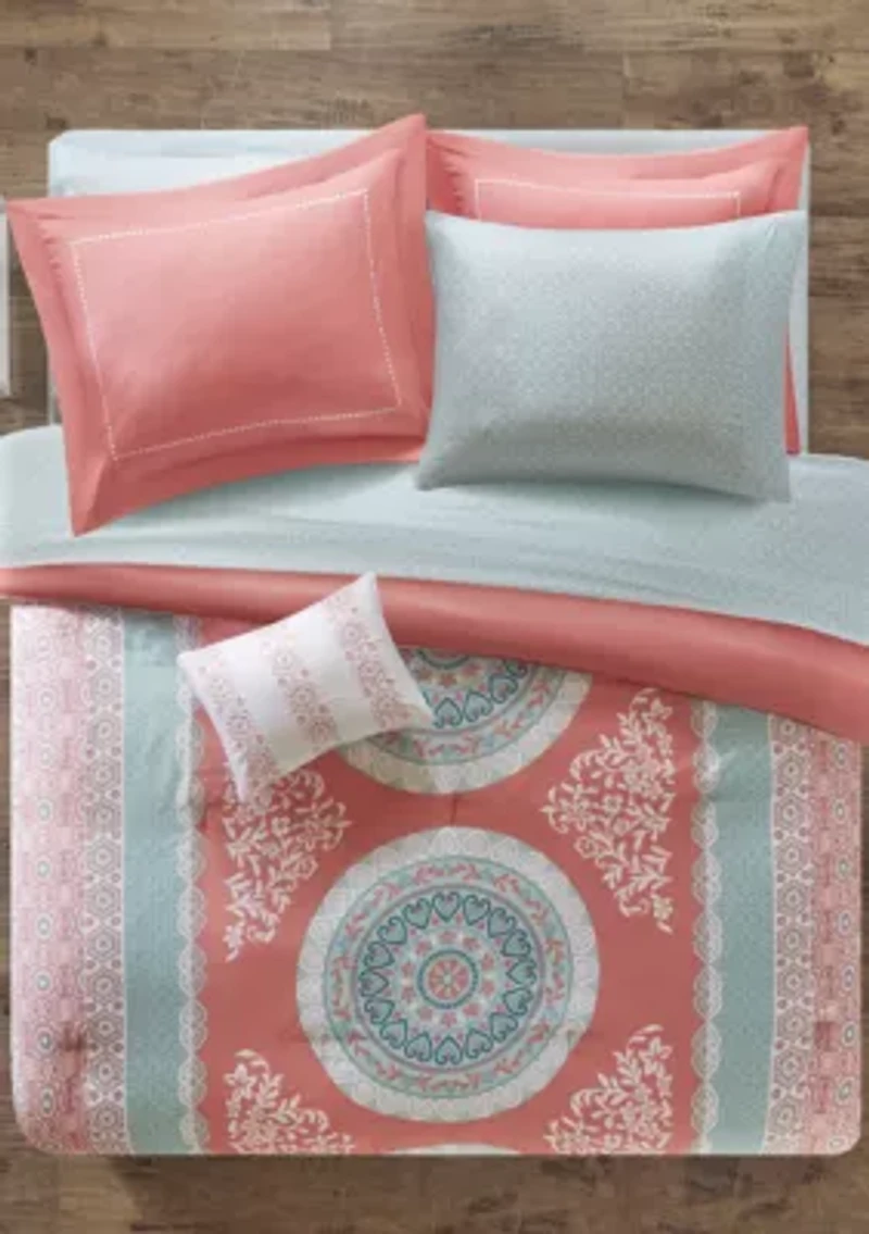Intelligent Design Loretta Complete Bed Set - Coral