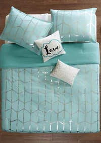 Raina Aqua and Silver Comforter Set