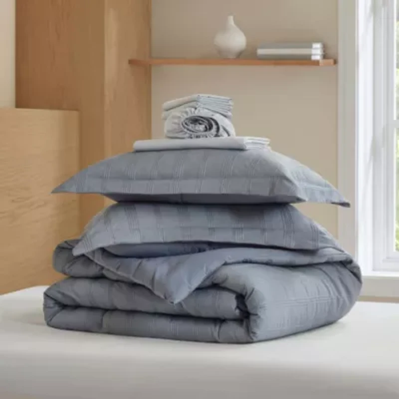 Logan Woven Striped Comforter Set