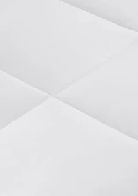 Winfield Percale Luxury Down Alternative Comforter