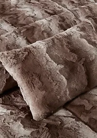 Zuri 4 Piece Faux Fur Comforter Set