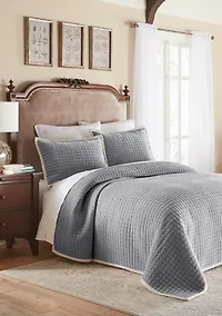 Legacy Velvet Quilt Set