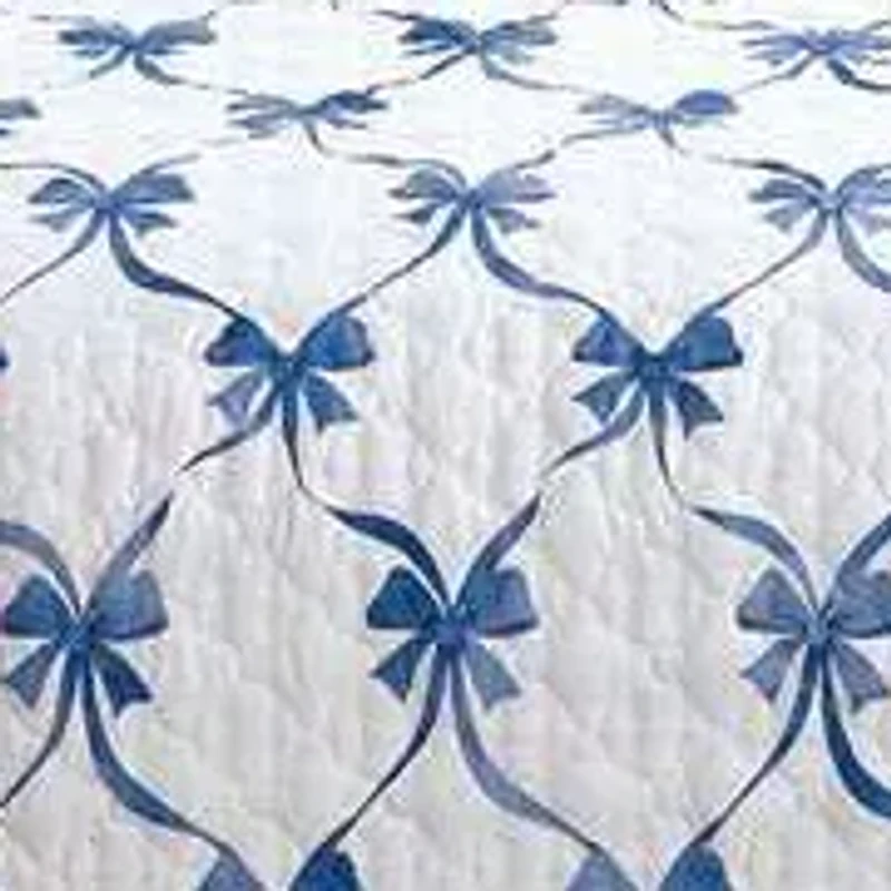 Abigail Bow Reversible Quilt Set