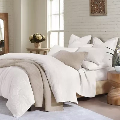 Verona Matelassé Comforter Set, 3-Piece