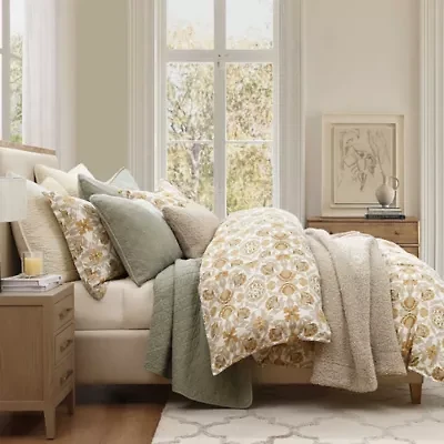 HiEnd Accents Andie Washed Linen Vintage Floral Bedding Medallion Print Comforter Set