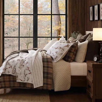Hunt Life Reversible Quilt Set, Twin, White, 2PC
