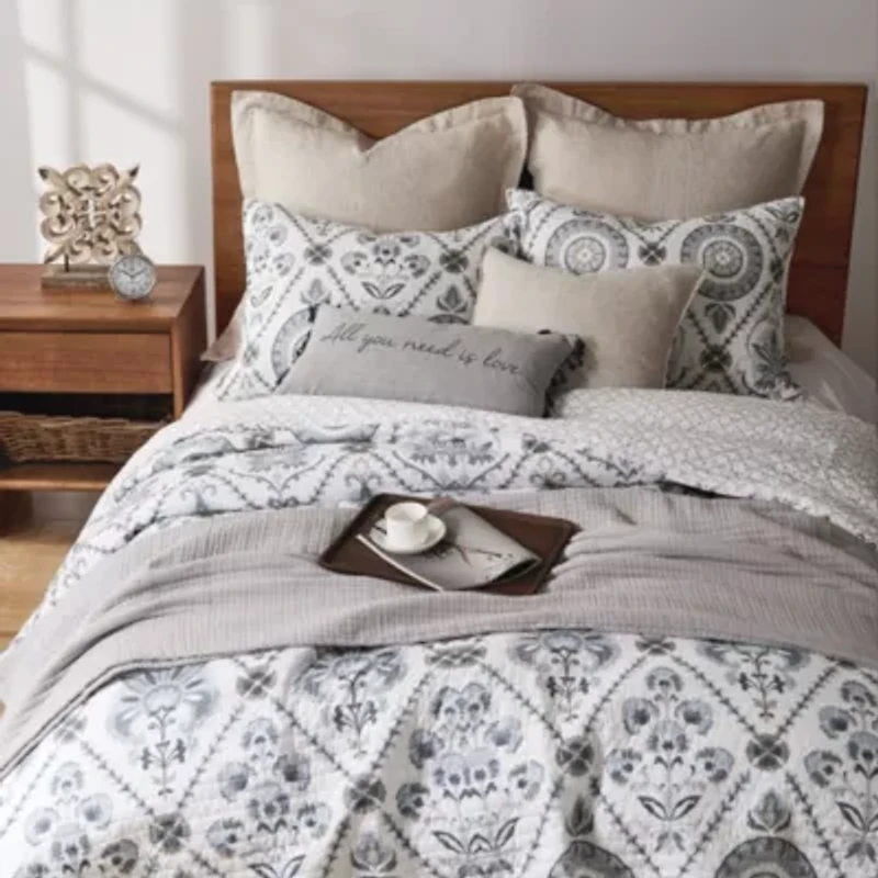 Maeve Neutral King Quilt Set
