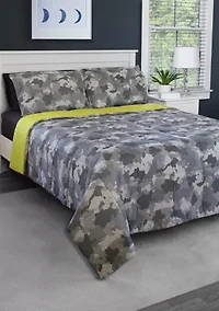 Pixel Camo Gray Comforter Set