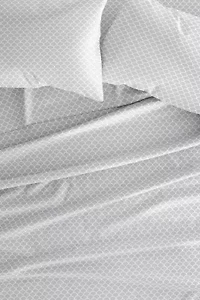 Sheet Set 4-Piece Patterned Microfiber Geometric Ultra Soft Bedding