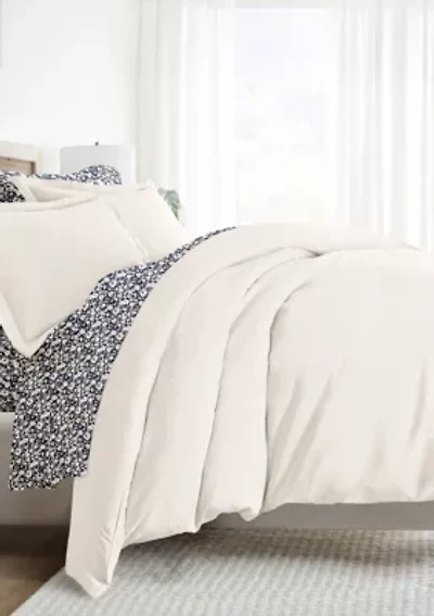 Bedding Bundle, Solid Duvet Cover Set, White Comforter and Patterned Sheet Set