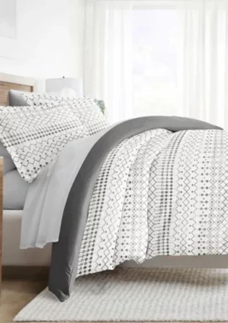 Bedding Bundle, Patterned Duvet Cover Set, White Comforter and Solid Sheet Set