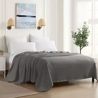 Grand Hotel 100% Cotton Houndstooth Stitch Pattern Woven Blanket