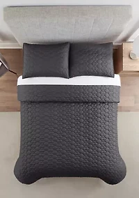 Simply Comfort Solid Quilt Set